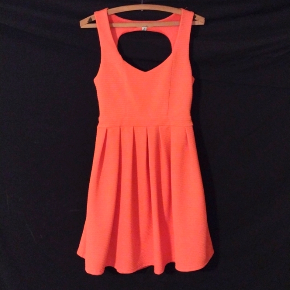Ya Los Angeles size M tangerine high waist mini dress with keyhole accents